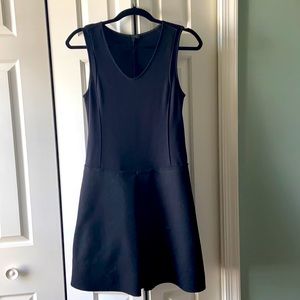 Theory black dress Side zipper. Flares low waist